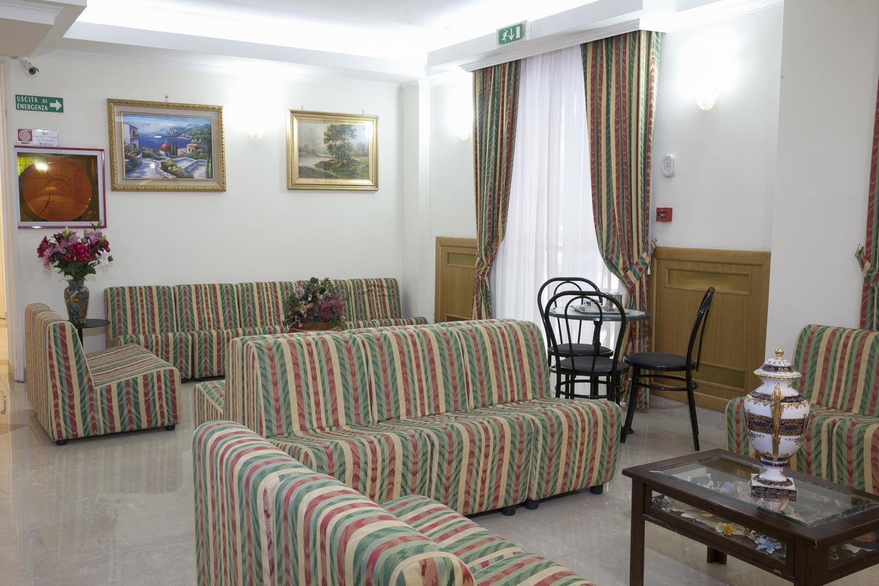 Hotel Ludovici Fiuggi Exteriér fotografie